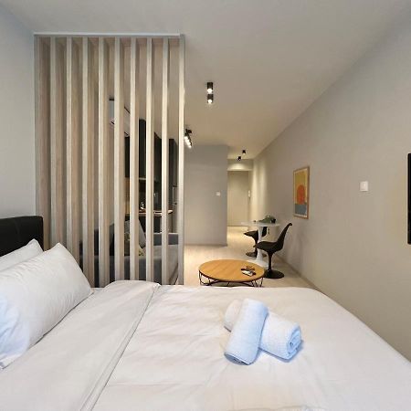 Aura Suite V6 By Halu! Thessaloníki Luaran gambar